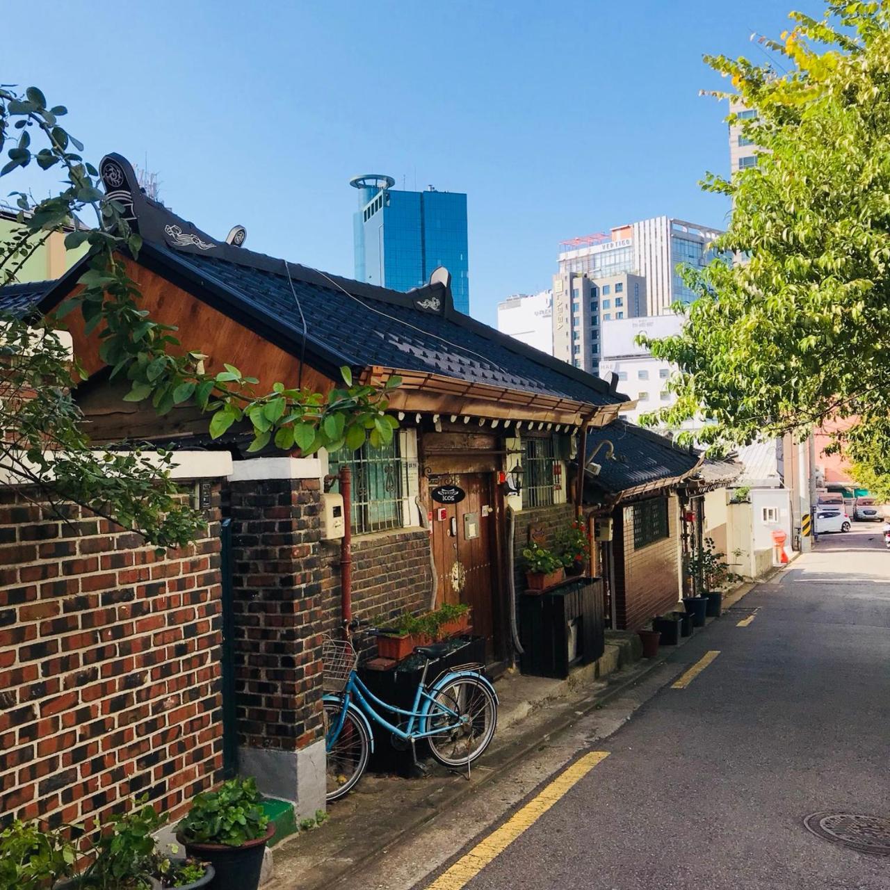 Icos Guesthouse 1 - Female Only Seoul Exterior foto